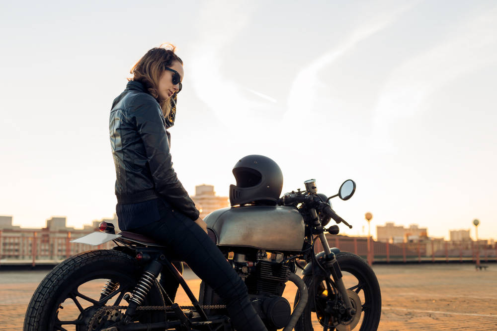 Damskie kurtki motocyklowe – o czym pamiętać podczas zakupów?