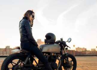 Damskie kurtki motocyklowe – o czym pamiętać podczas zakupów? Damskie kurtki motocyklowe – o czym pamiętać podczas zakupów?