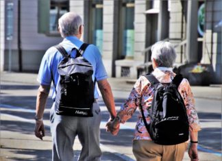 Jak zapewnić seniorowi aktywność dostosowaną do potrzeb?