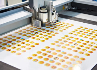 Scrapbooking dla zaawansowanych: zalety maszyny do wykrojników Dlaczego warto mieć maszynę do wykrojników? Tajniki scrapbookingu