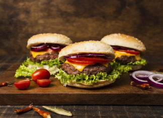 Najpopularniejsze dania typu fast food – TOP 3