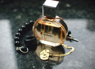 Podaruj mamie perfumy