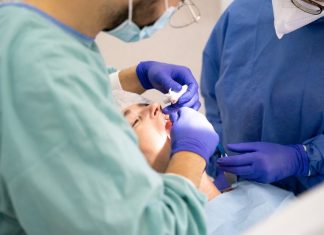 Utracone uzębienie? Implanty zębowe mogą pomóc