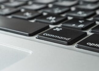 Jakie uwierzytelnione tłumaczenia pisemne realizuje biuro tłumaczeń?