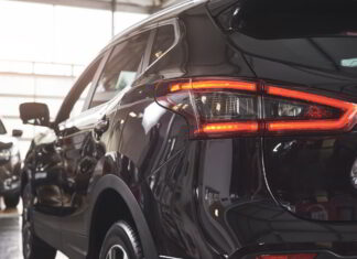Jakie silniki i napędy są dostępne w Volvo XC60?