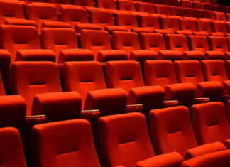 Kino domowe – jak stworzyć prawdziwe centrum rozrywki w swoim salonie
